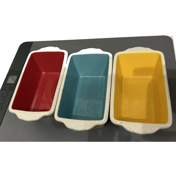 The Pioneer Woman Kitchen Set Of Three Small Ceramic Mini Country Loaf Dishes - Picture 5 of 9